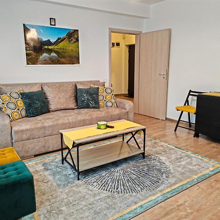 Cozy Apartment In Rasnov Екстериор снимка